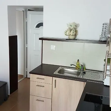 Lucie Apartman